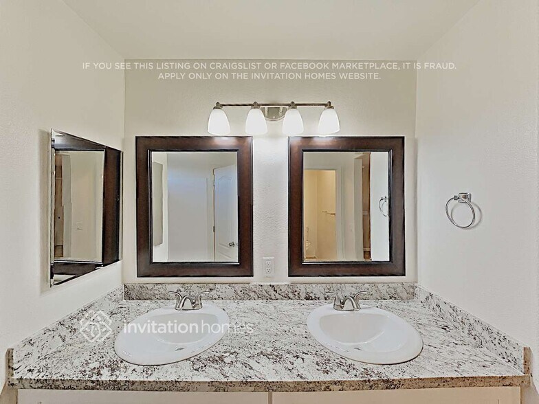 Building Photo - 6335 S Kimberlee Way