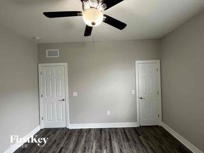 Building Photo - 2535 Marton Oak Blvd