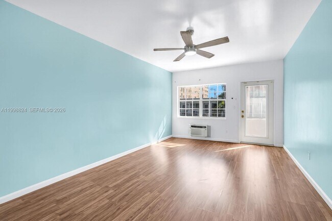 Building Photo - 635 8th St