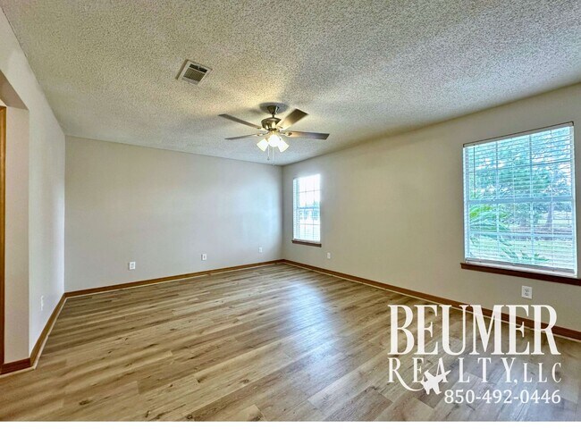 Building Photo - Lakefront Living Minutes to NAS & Perdido ...