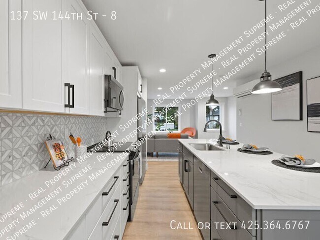 Building Photo - 137 SW 144th St
