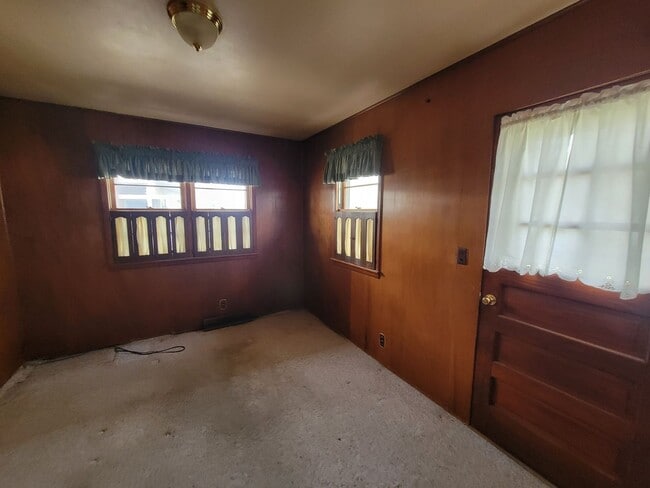 Building Photo - 3 Bed 1 Bath Home for RENT