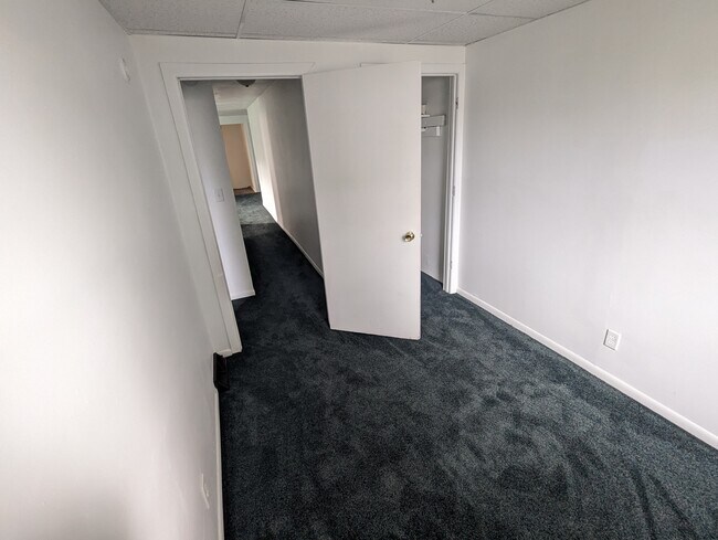 Bedroom 1 - 1613 Iowa Ave