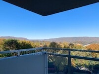 Building Photo - 1131 Stringers Ridge Rd
