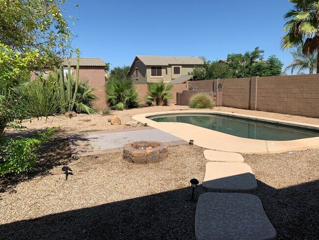 Building Photo - COMING SOON! Beautifu;l 4Bed/2.5Bath, Private Pool Home!