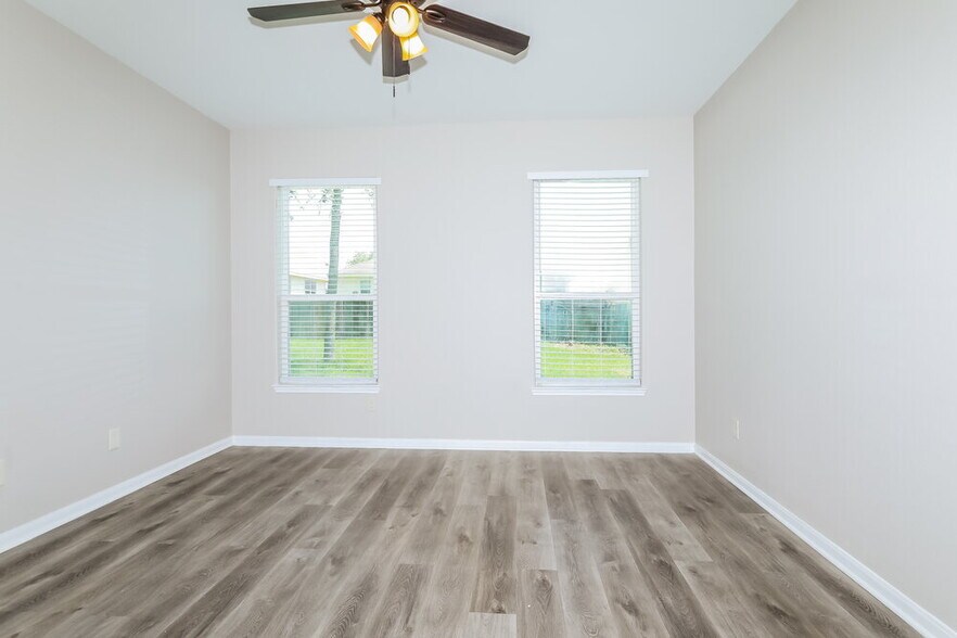 Building Photo - 18428 Sunrise Maple Dr