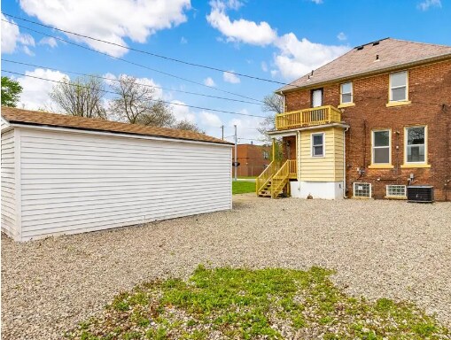 Building Photo - 216 Holbrook