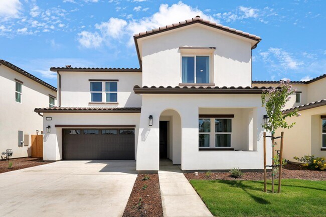 Primary Photo - 2162 W Solo Wy