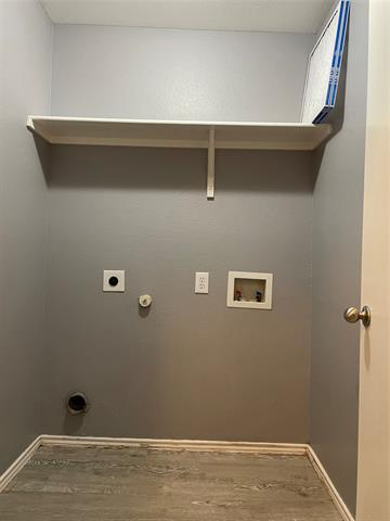 Building Photo - 4512 Dogwood Dr