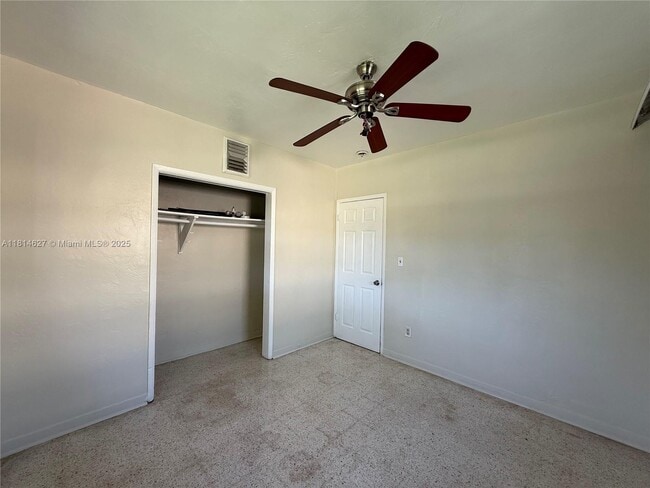 Building Photo - 1141 NE 154th Terrace