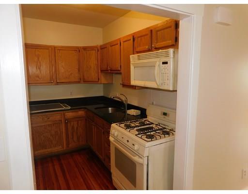Building Photo - 77 Tremont St