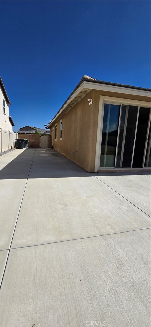 Building Photo - 3012 Sawmill Dr