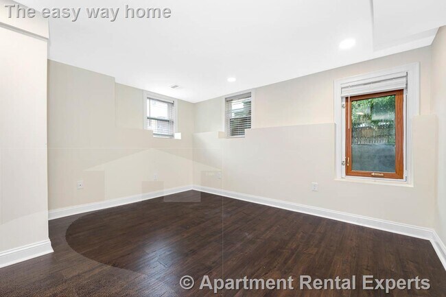 Building Photo - 77 Winchester St