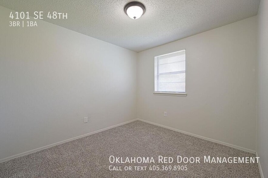Building Photo - 4101 SE 48th-