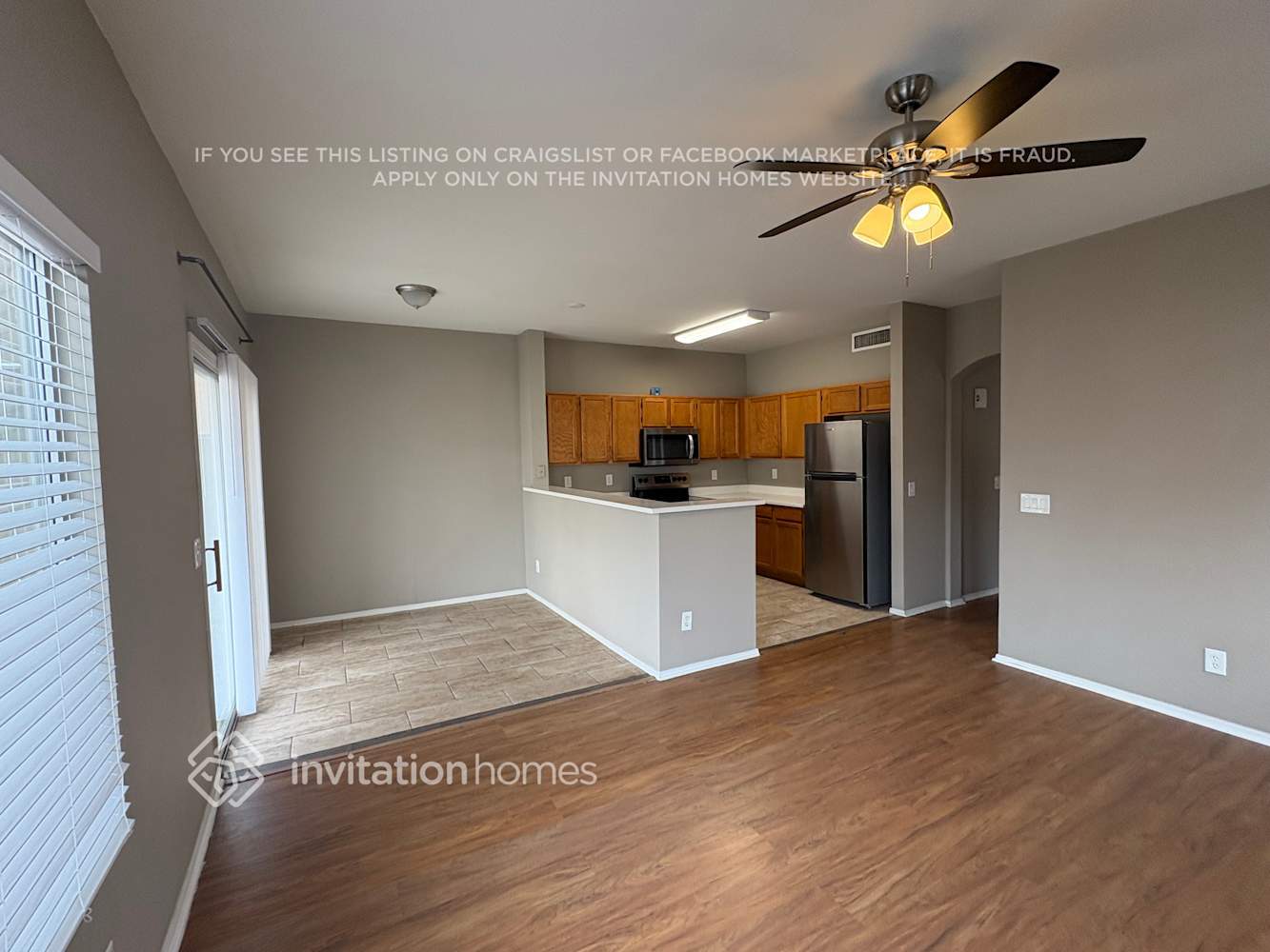 Building Photo - 16487 N 67th Dr