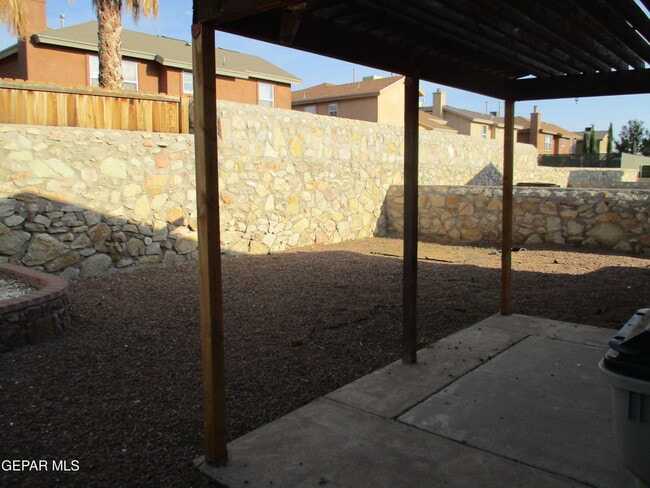 Building Photo - 11957 Mesquite Rock Dr