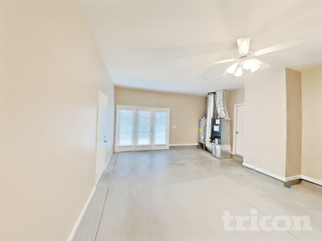 Building Photo - 2013 Fiona Way