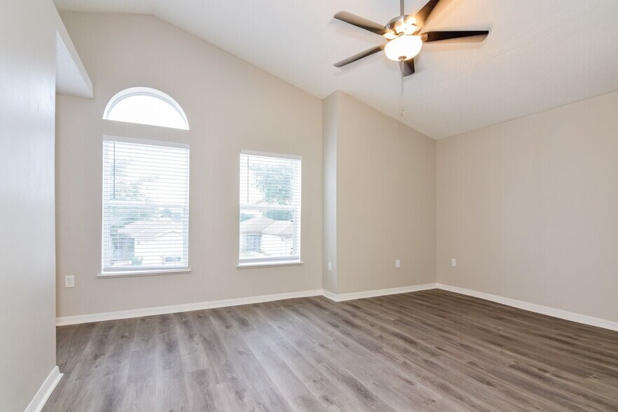 Building Photo - 11162 Summer Star Dr