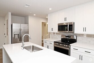 Building Photo - Pet-Friendly Crozet Apartment - $500 Move-...
