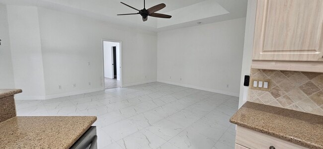 Building Photo - 2851 SW 49th Terrace