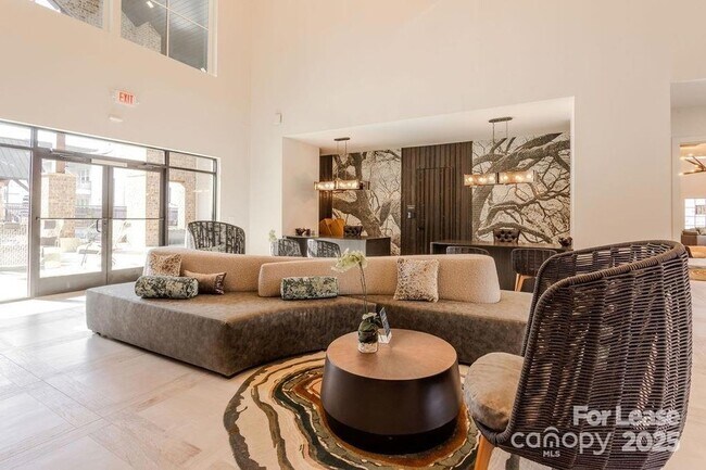 Building Photo - 3110 Doe River Wy