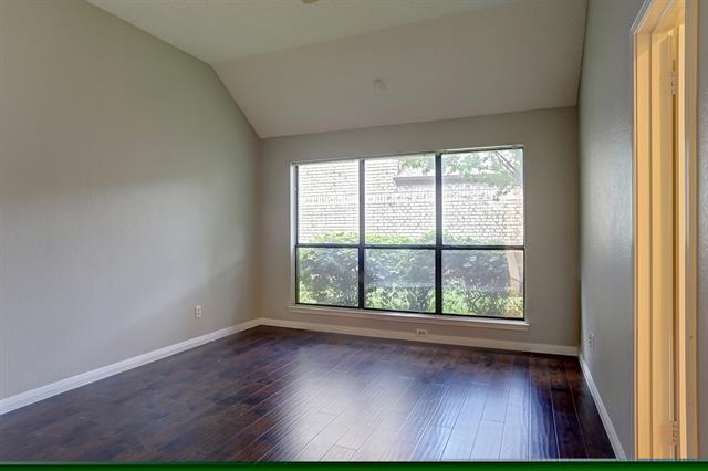 Building Photo - 3852 Beaumont Ln