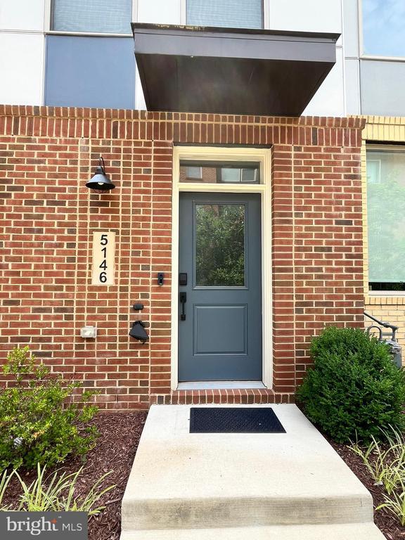 Building Photo - 5146 Longstone Way