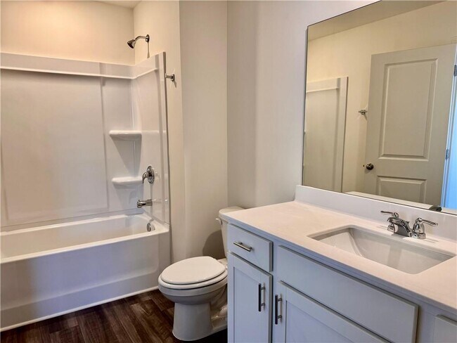 Building Photo - 323 Winton Wy