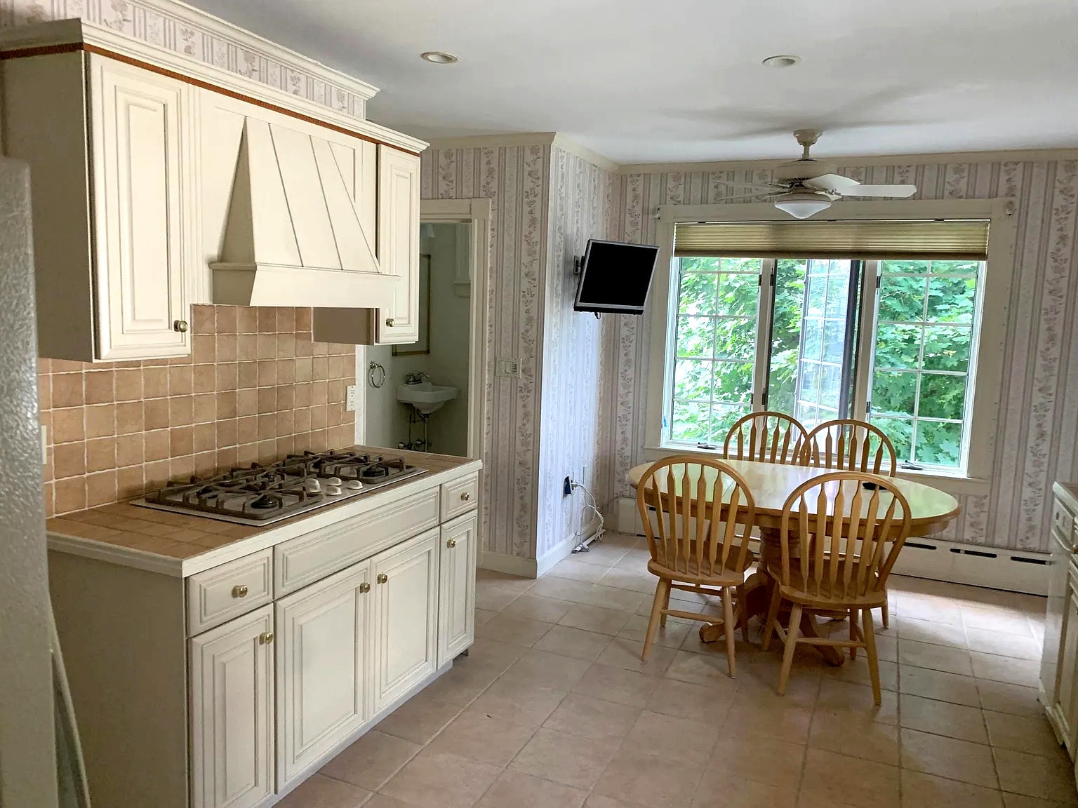 Building Photo - 449 Washington St