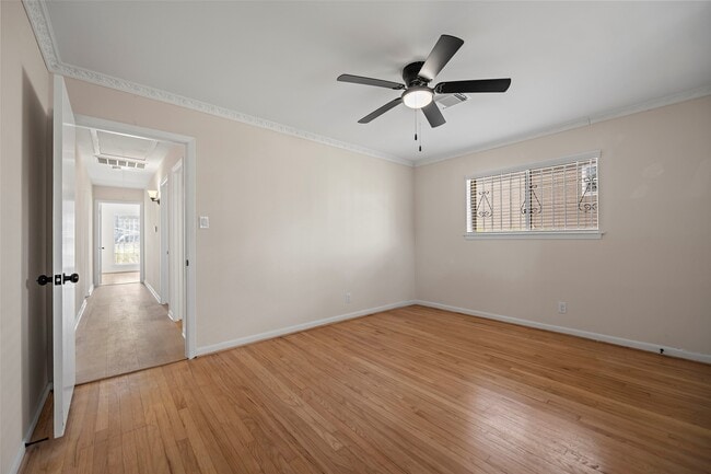 Building Photo - 3613 Crandon St