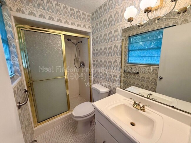 Building Photo - 5907 Gumwood Dr