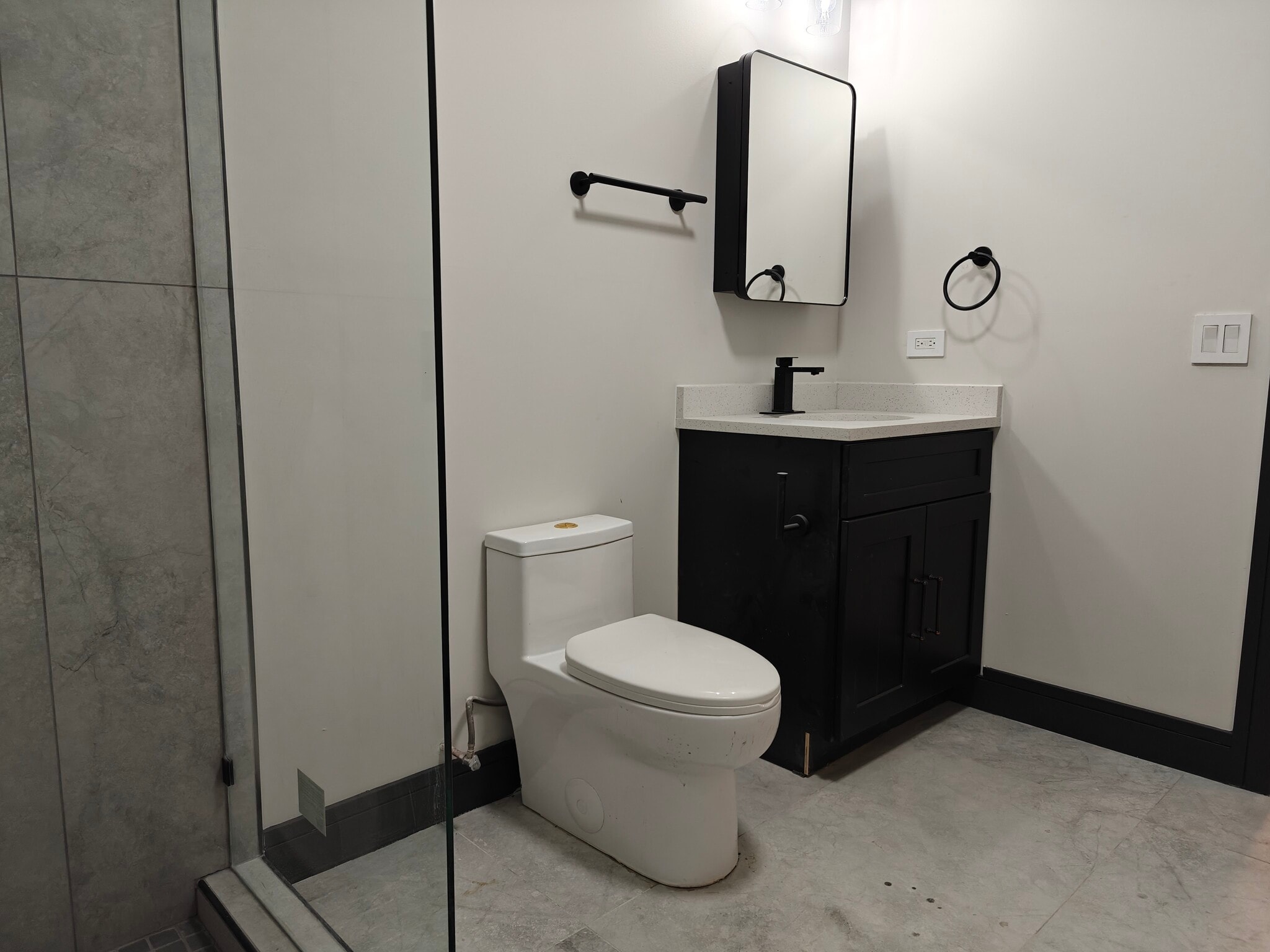 Building Photo - 1806 S Jefferson St