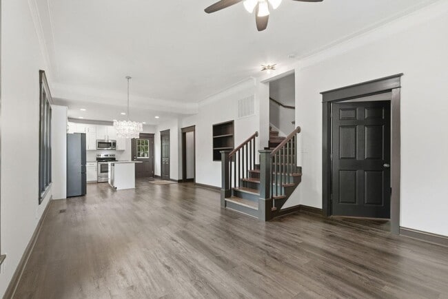Building Photo - Updated 4-bedroom, 2-bath home in the Rountree neighborhood