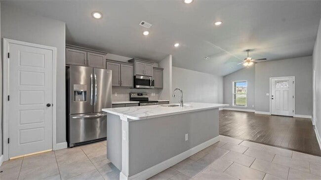 Building Photo - 502 NW 62nd Ave
