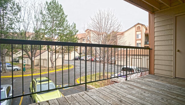 Building Photo - 2575 S Syracuse Way