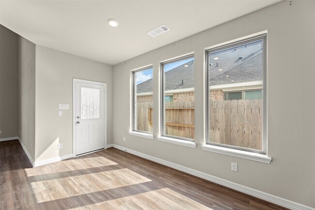 Building Photo - 3438 Acacia Grv Ln