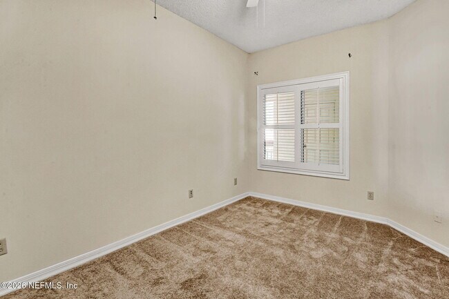 Building Photo - 2099 Winterbourne W