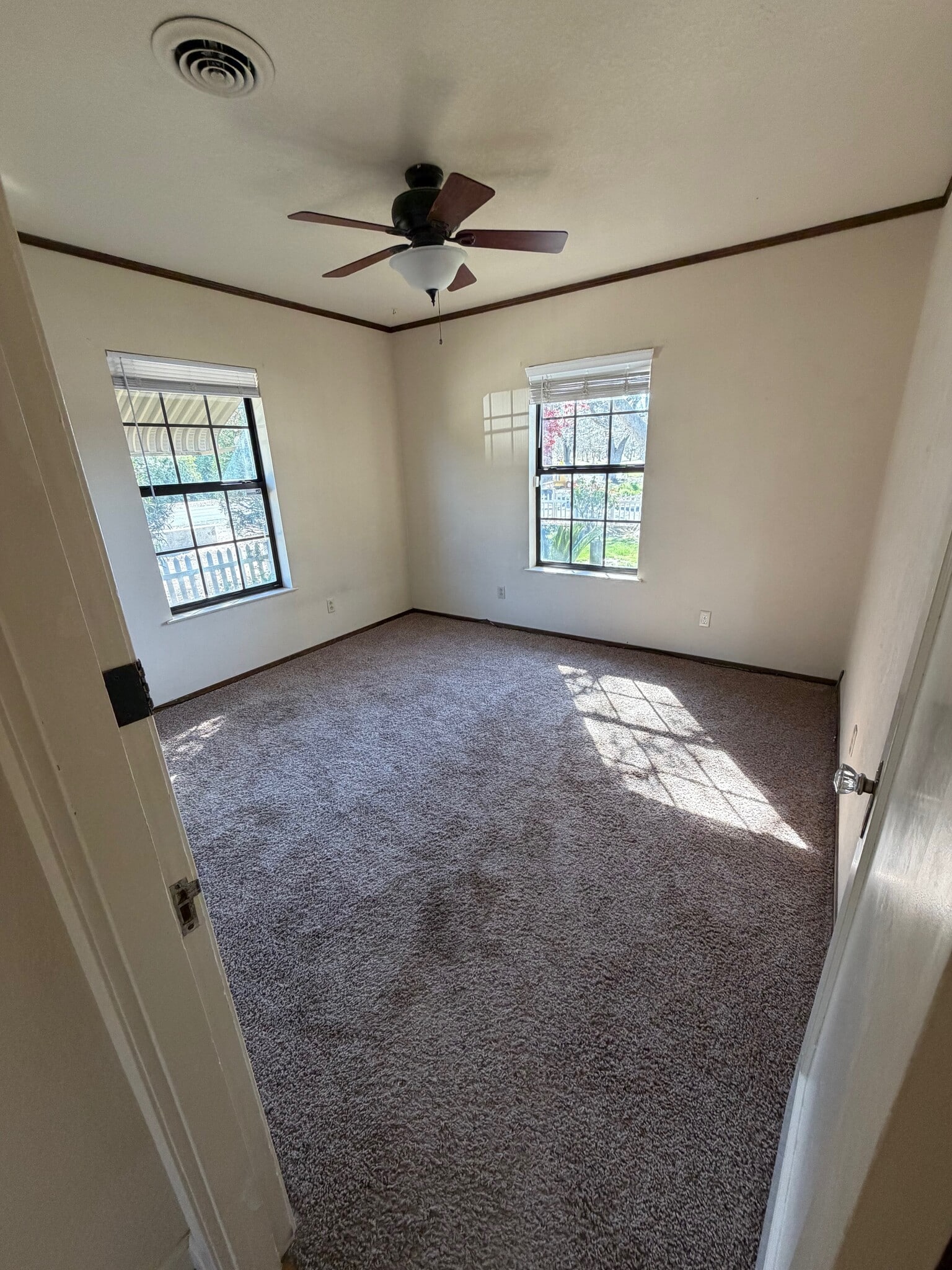 Building Photo - 4701 Hammett Rd