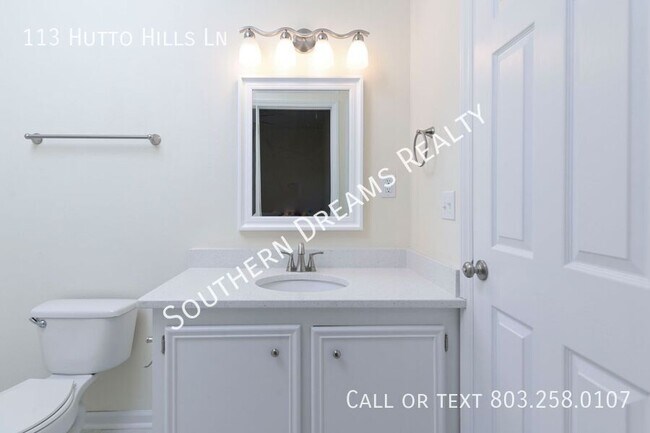 Building Photo - 113 Hutto Hill