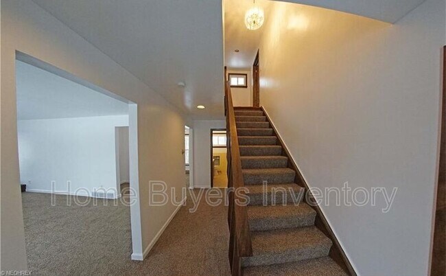 Building Photo - 2800 S Turner Rd