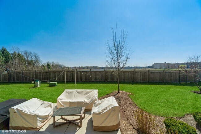 Building Photo - 206 Belmont Dr