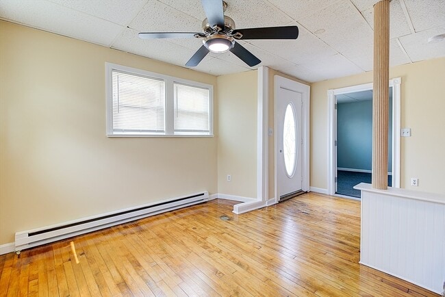 Building Photo - 39 Ruggles St