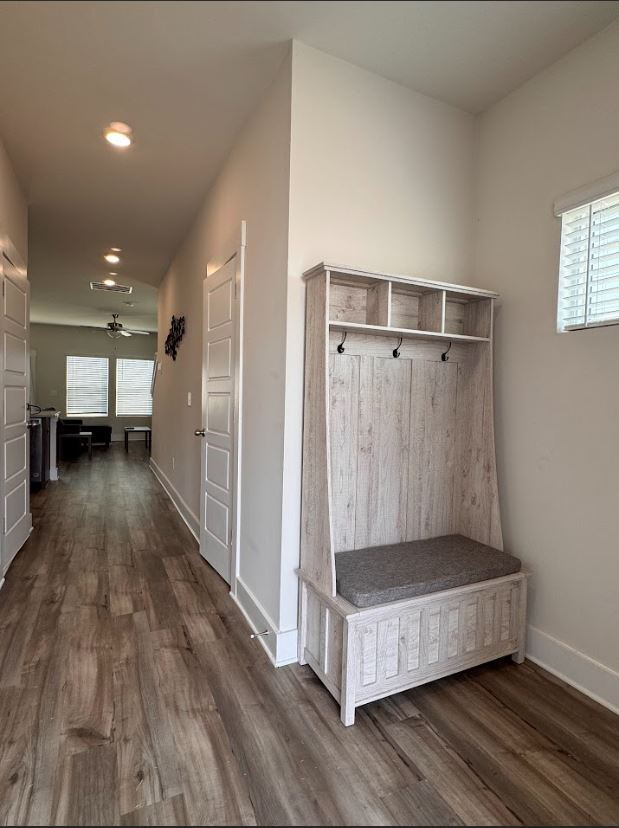 Building Photo - Furnished or Unfurnished – Modern 3BR Home...