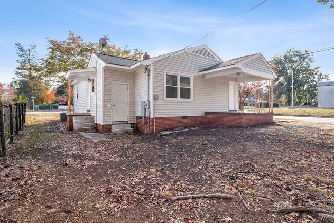 Building Photo - 2809 Keeler St