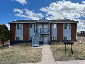 Building Photo - Cottonwood Apartments