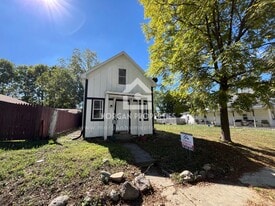 Building Photo - 537 W Jackson St