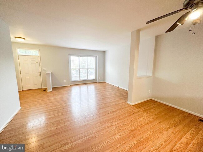 Building Photo - 20910 Butterwood Falls Terrace