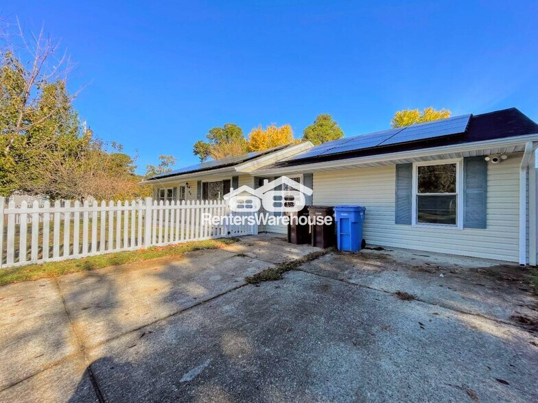 Building Photo - 1001 Bowden Ave