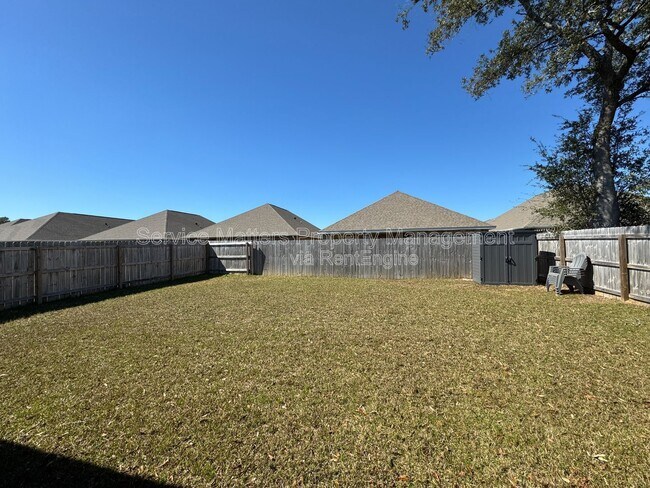 Building Photo - 5337 Parkside Dr