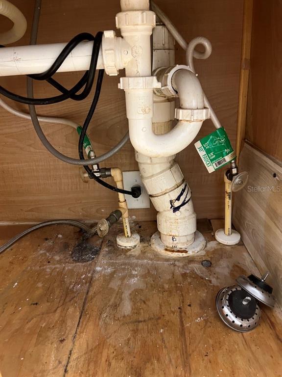 Building Photo - 7632 Merchantville Cir